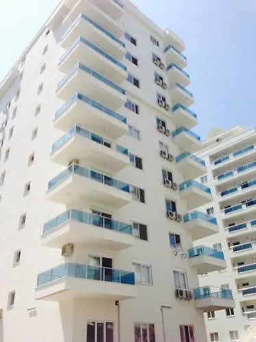 Vivamus & * Махмутлар