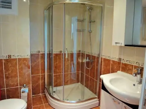 Vivamus & Махмутлар