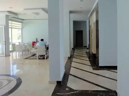 Vivamus & Hotel
